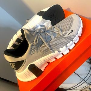 Nike Metcon 5 brand new